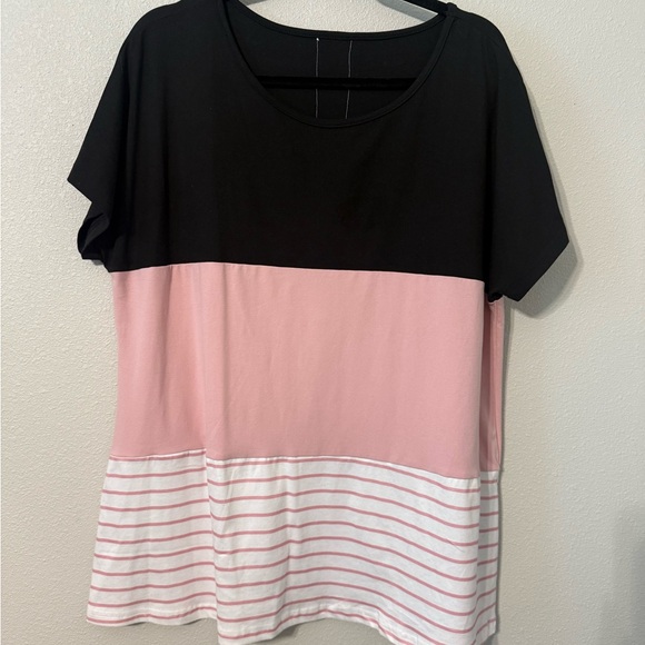 SHEIN Tops - SHEIN Boxy Pink and White Short Sleeve Tee